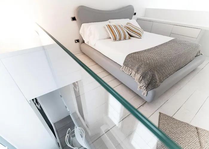 Apartment Loft - Bymyhomeincomo Como