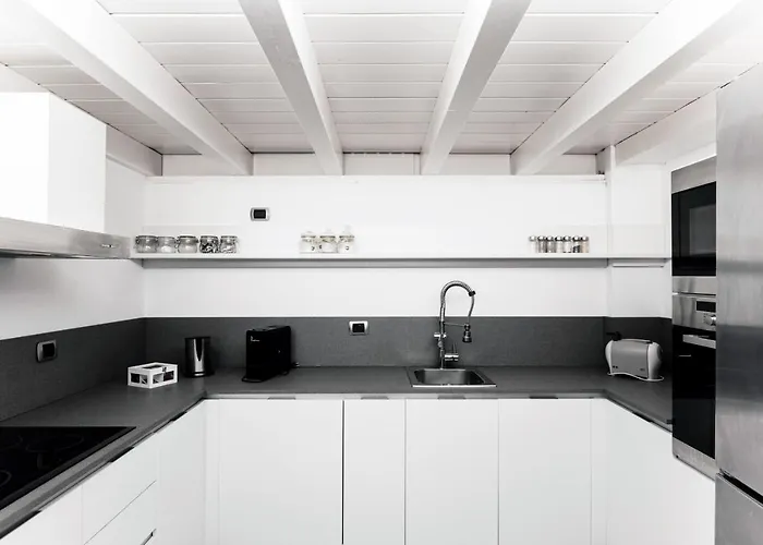 Apartment Loft - Bymyhomeincomo